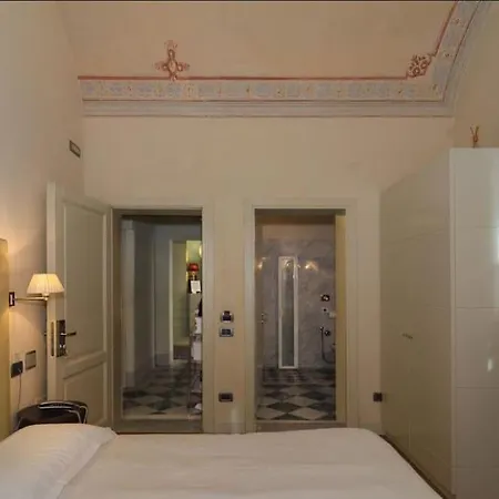 Novecento Hotel 3*